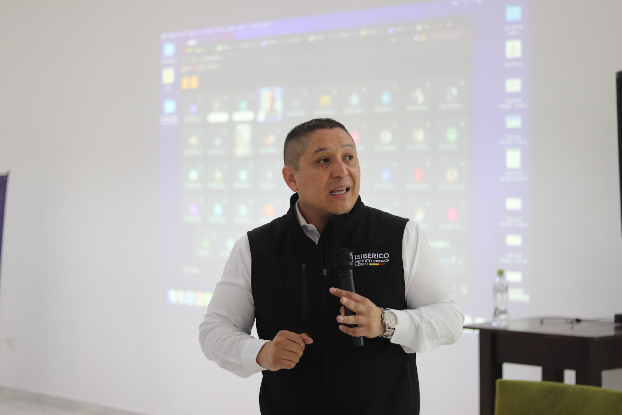 Educación Inclusiva — alumnos ISIBERICO